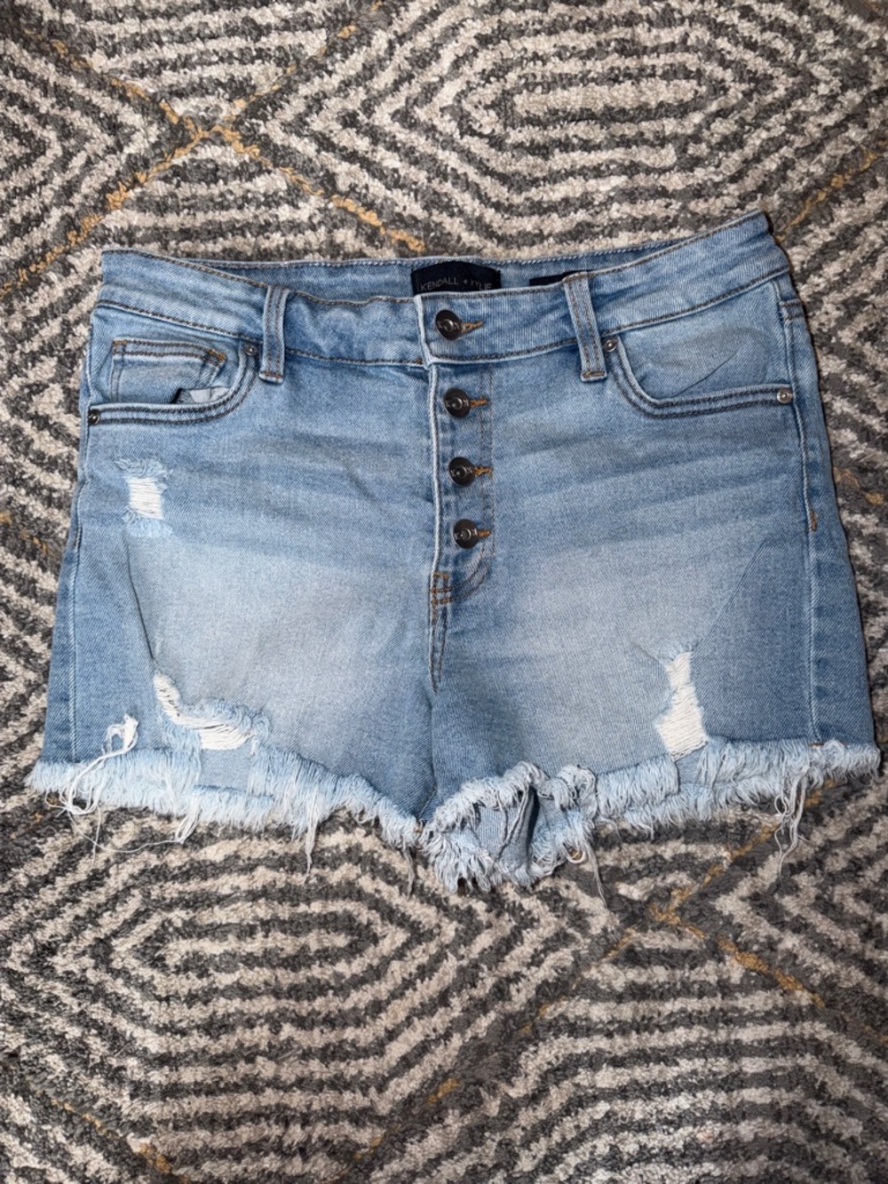 Kendall & Kylie The Hipster Short Faded Light Blue Distressed Denim  Sz 29/9